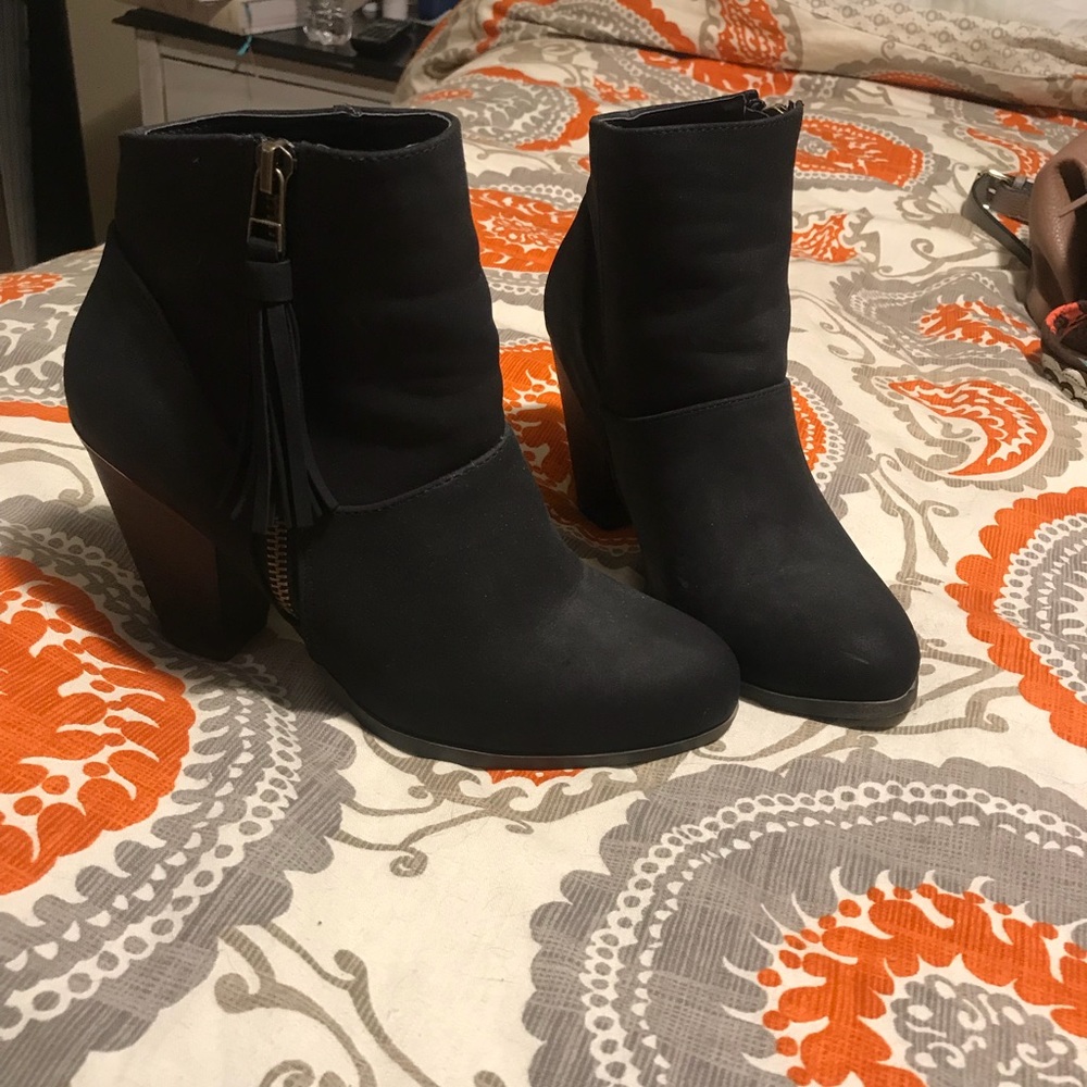 Black Boots